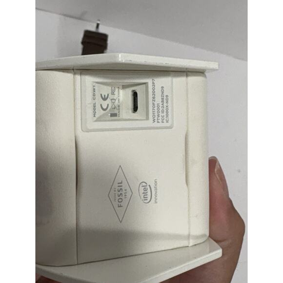 Fossil Smartwatch Q Founder DW1 Brown Leather Band With charger Base No Cable - Picture 3 of 11